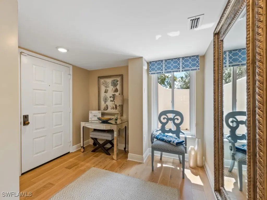 355 Park Shore Drive Naples FL 34103