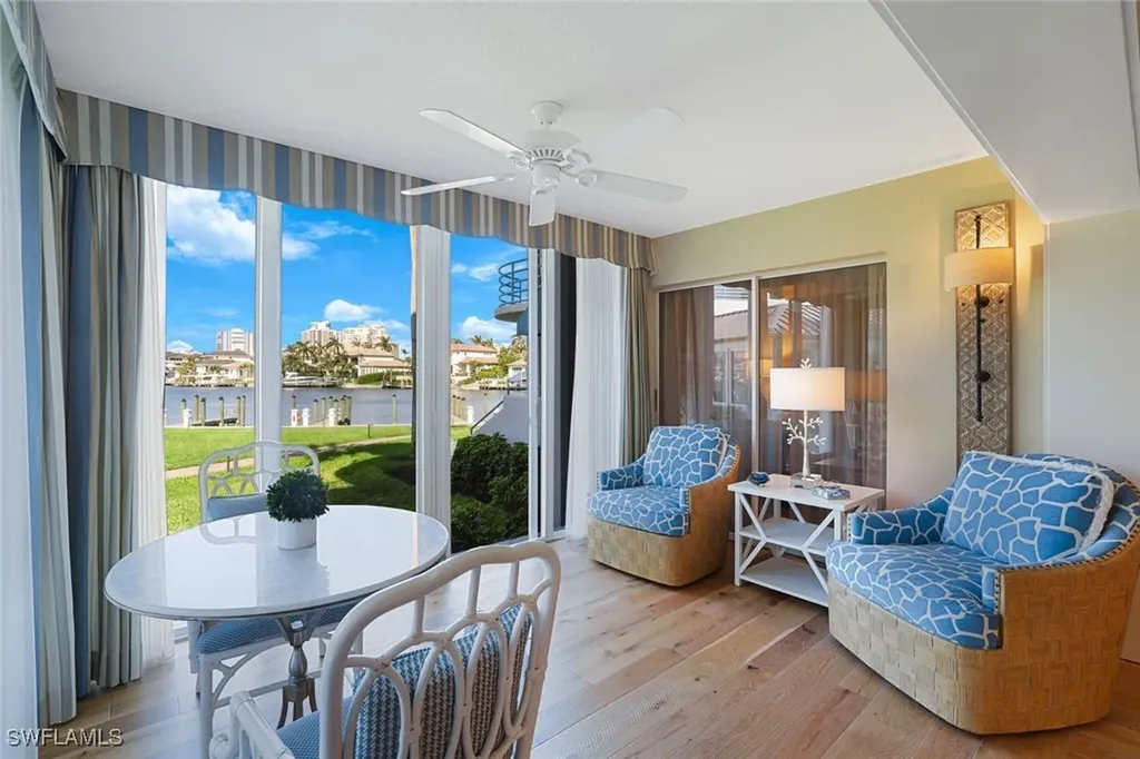 355 Park Shore Drive Naples FL 34103