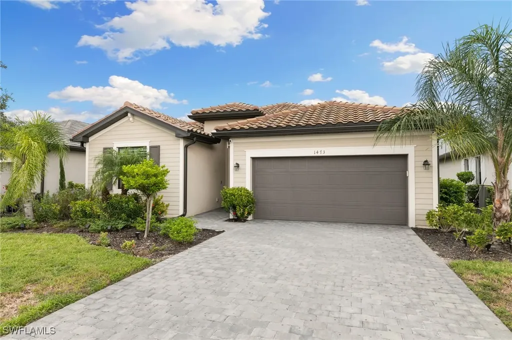 1473 Birdie Drive Naples FL 34120