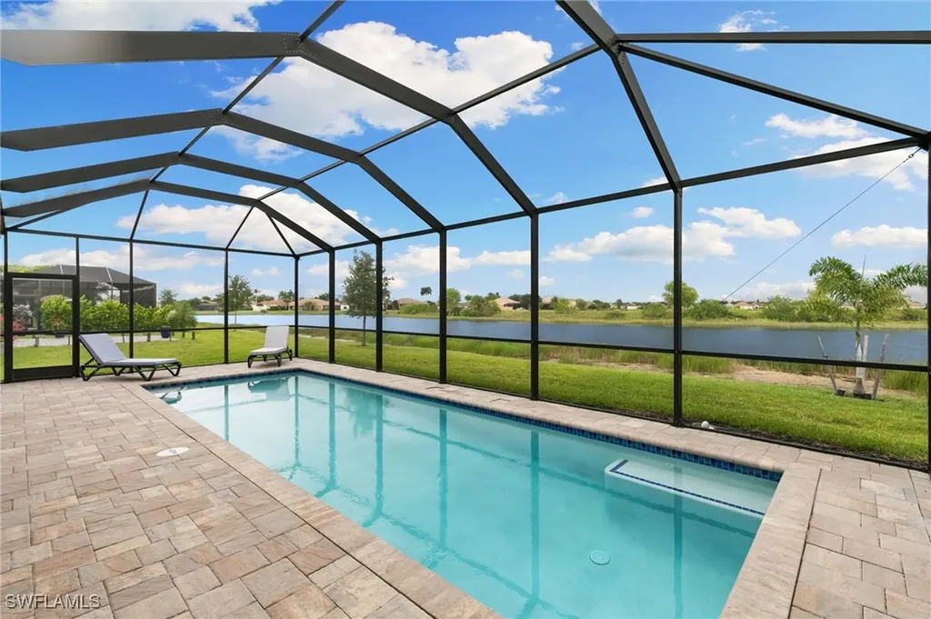 1473 Birdie Drive Naples FL 34120