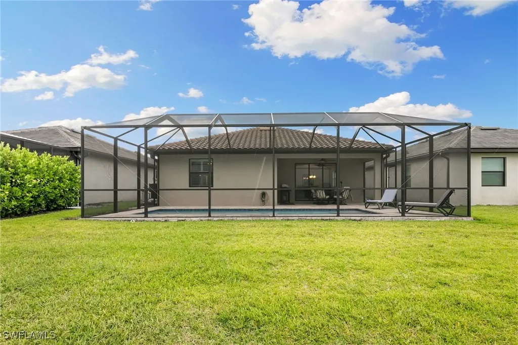 1473 Birdie Drive Naples FL 34120