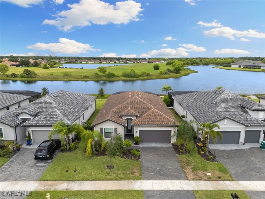 1473 Birdie Drive Naples FL 34120