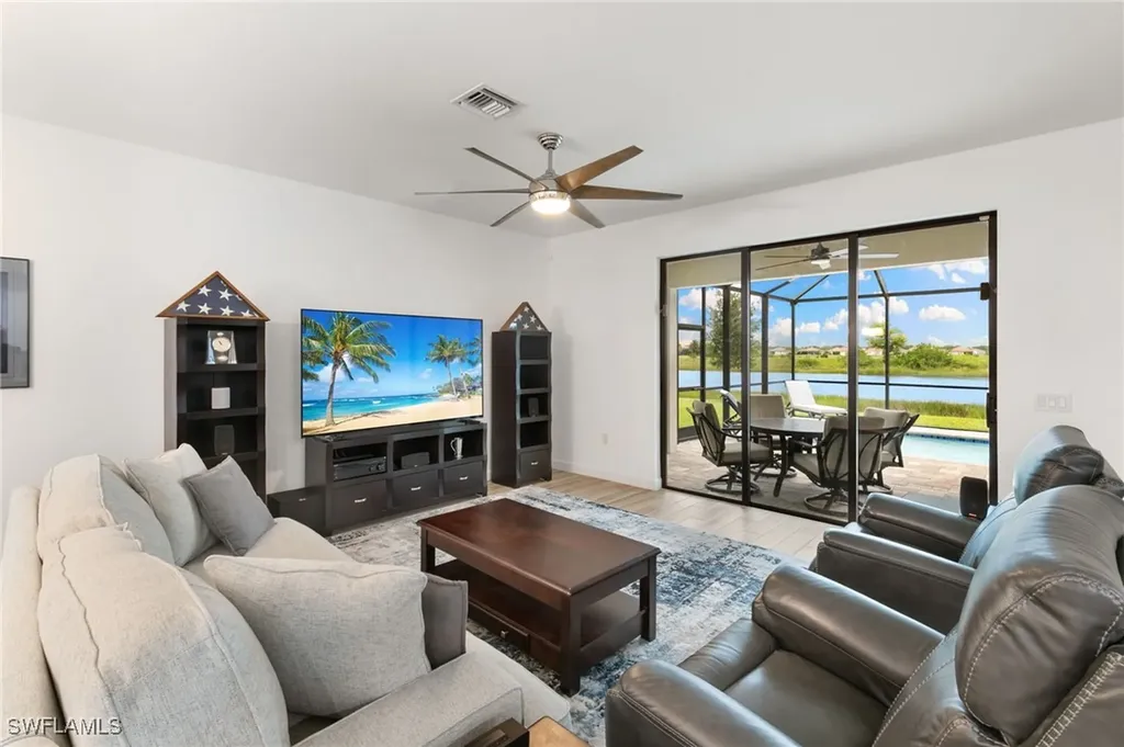 1473 Birdie Drive Naples FL 34120