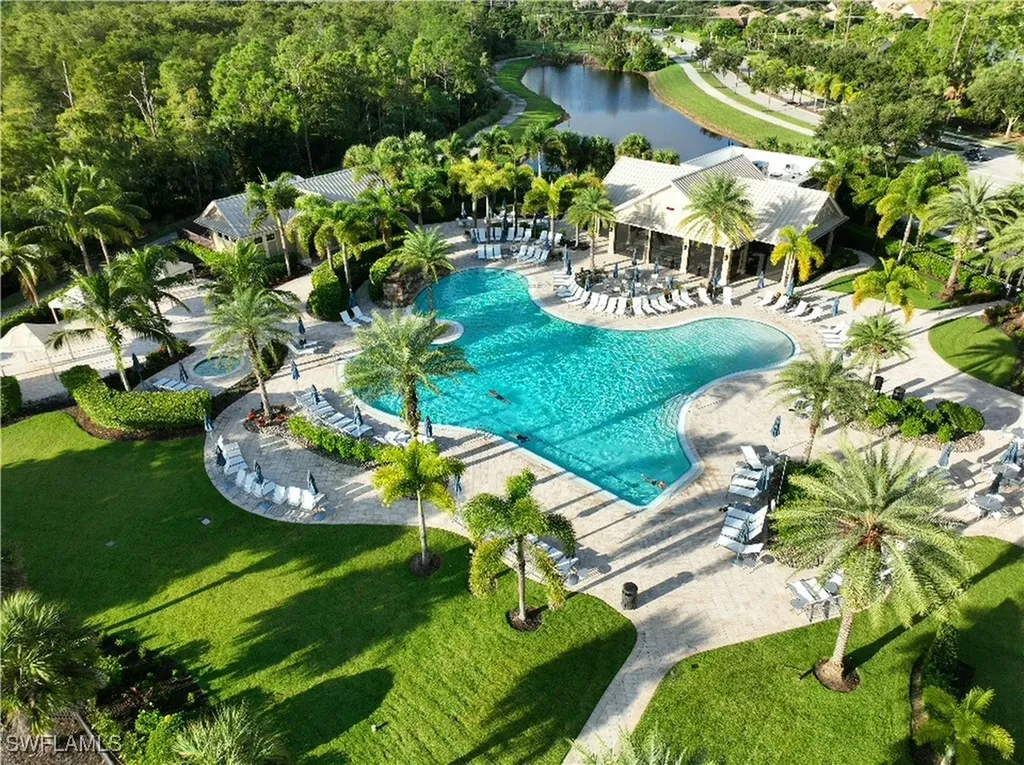 7457 Winding Cypress Drive Naples FL 34114