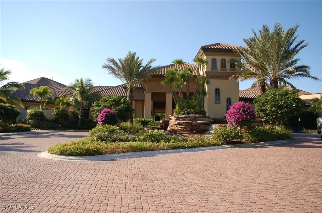 6815 Ascot Drive Naples FL 34113