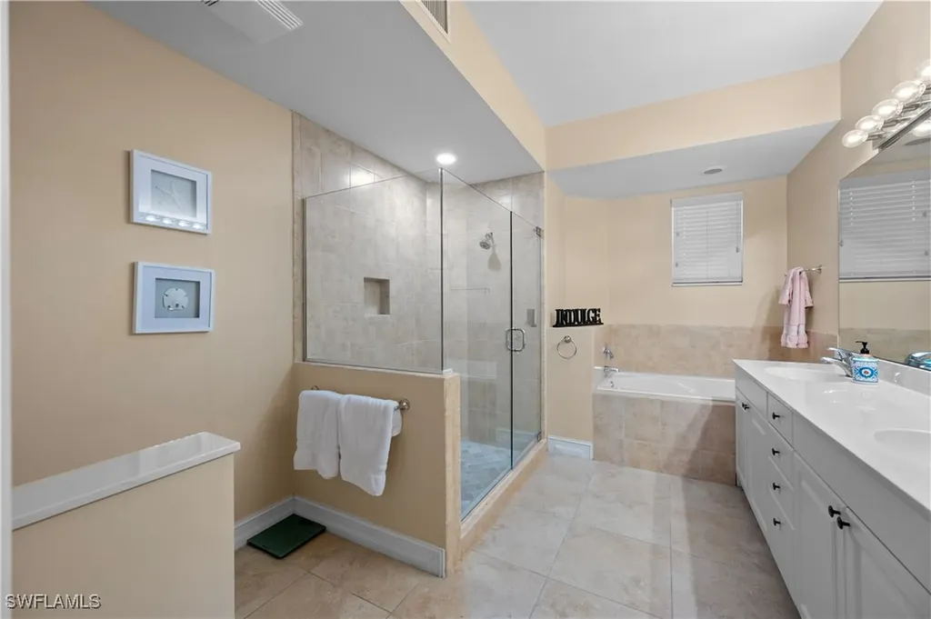 6815 Ascot Drive Naples FL 34113
