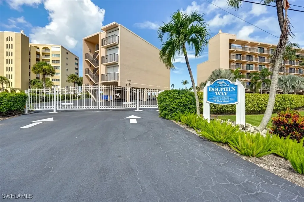 25850 Hickory Boulevard Bonita Springs FL 34134
