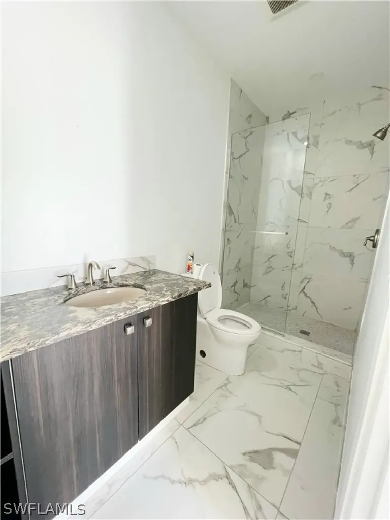5321 Warren Street Naples FL 34113