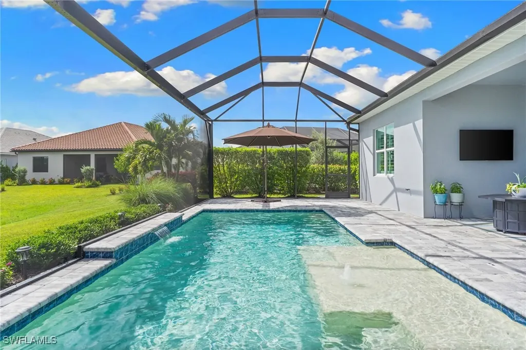 3992 Skysail Drive Naples FL 34120
