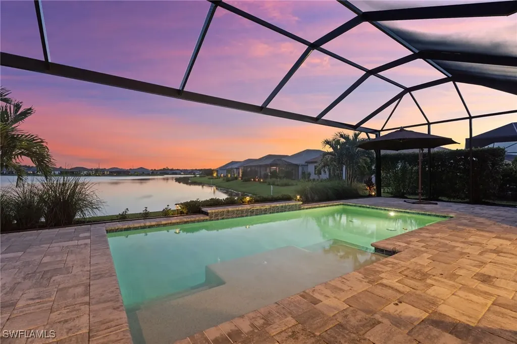3992 Skysail Drive Naples FL 34120