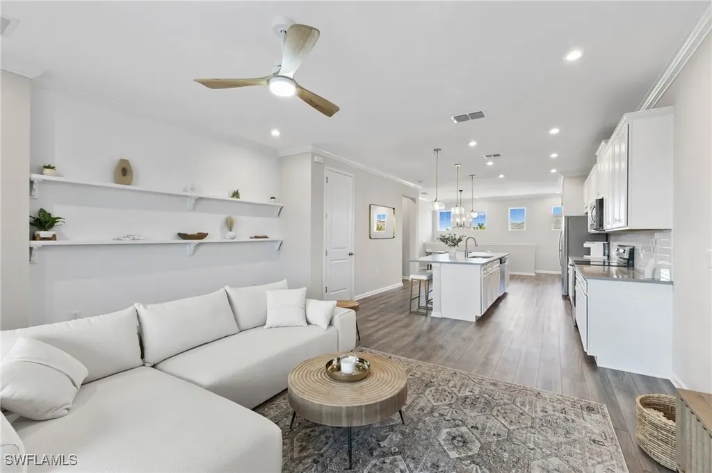 4607 Arboretum Circle Naples FL 34112