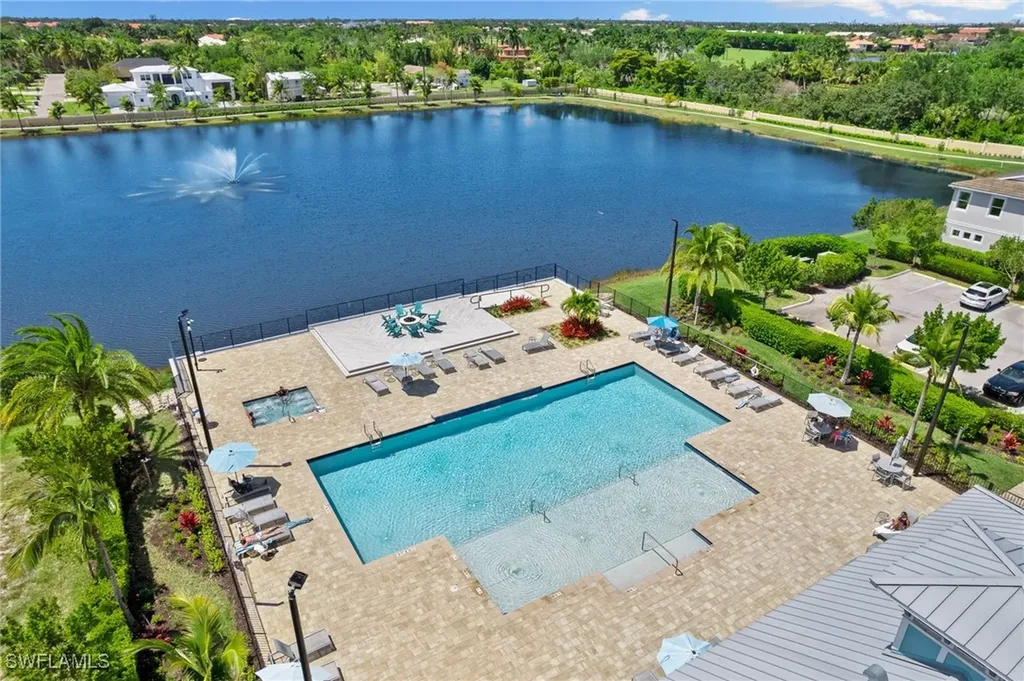 4607 Arboretum Circle Naples FL 34112