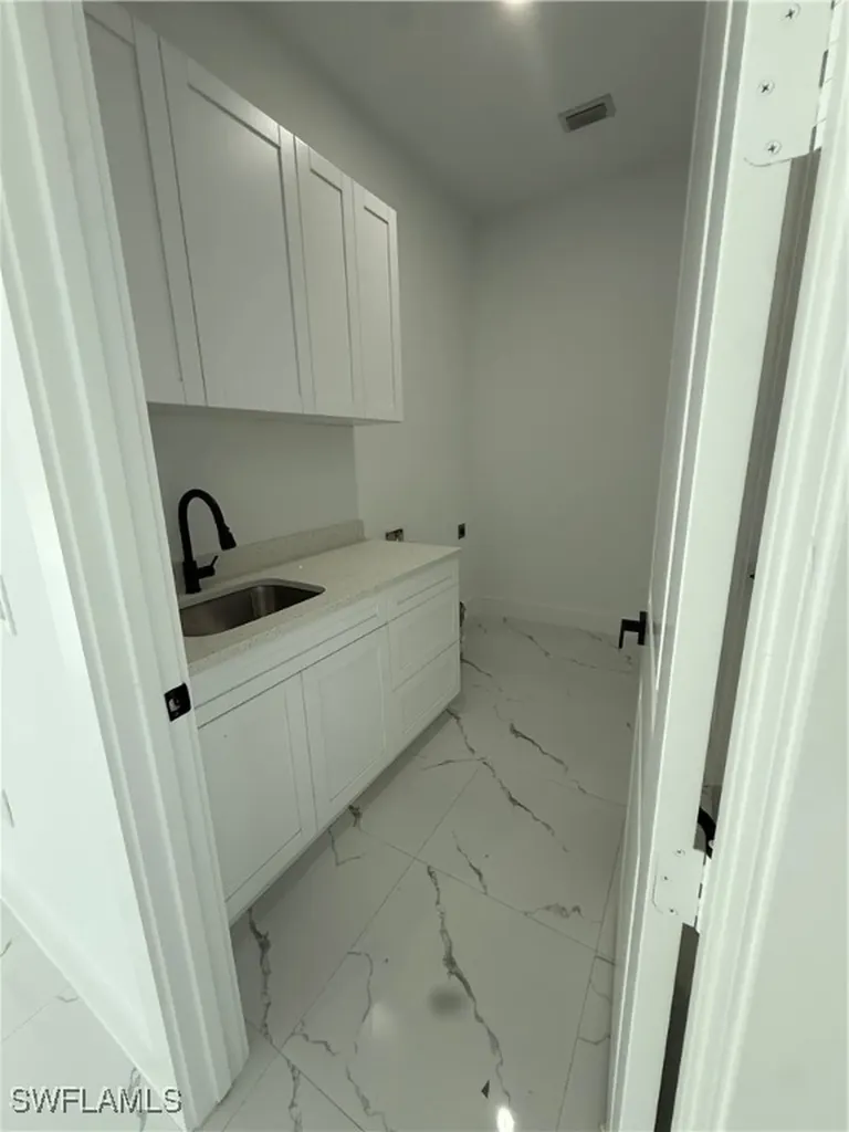 2950 26th Avenue SE Naples FL 34117
