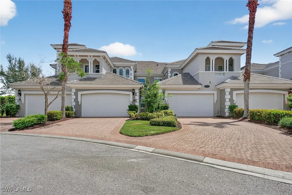 9223 Corfu Court Naples FL 34114