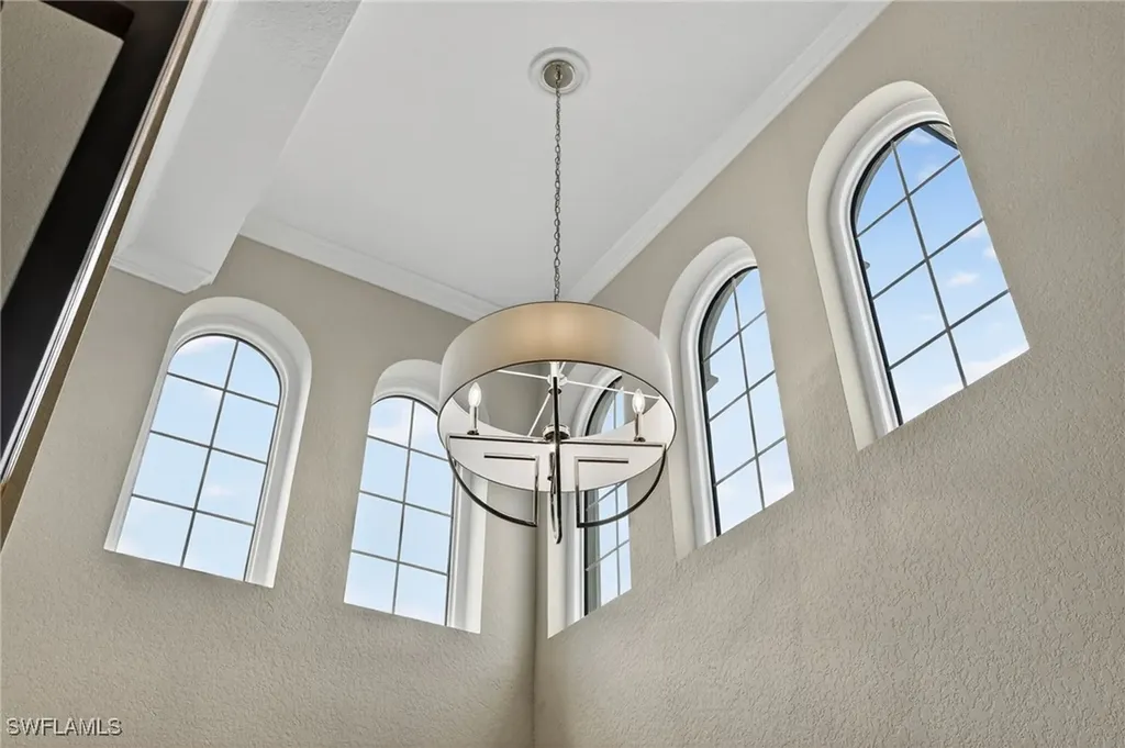 9223 Corfu Court Naples FL 34114