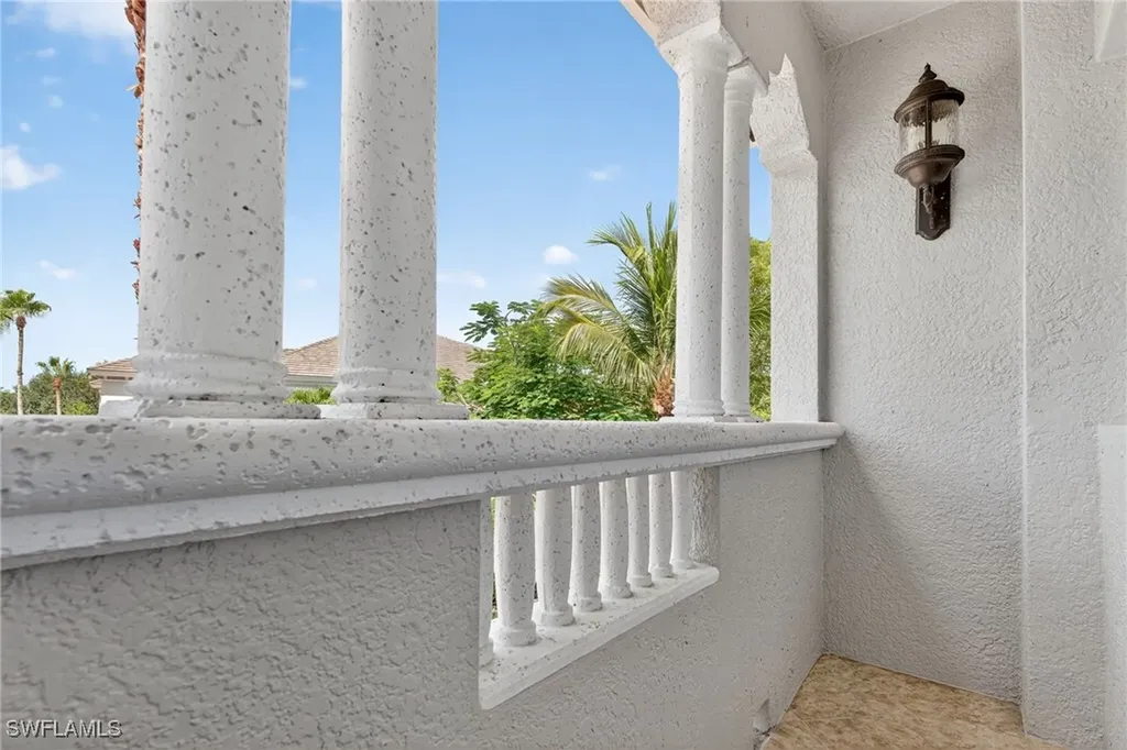 9223 Corfu Court Naples FL 34114