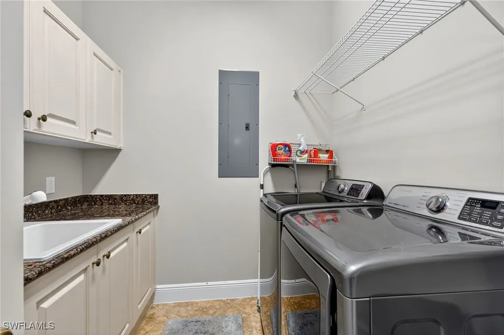 9223 Corfu Court Naples FL 34114