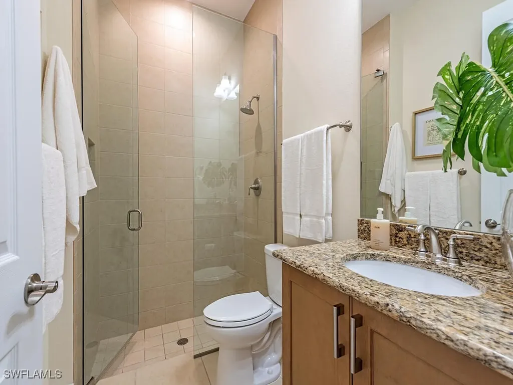 12443 Wisteria Drive Naples FL 34120