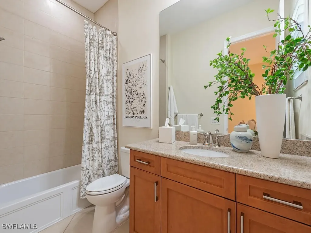 12443 Wisteria Drive Naples FL 34120