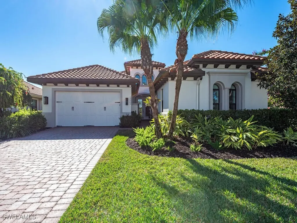 12443 Wisteria Drive Naples FL 34120