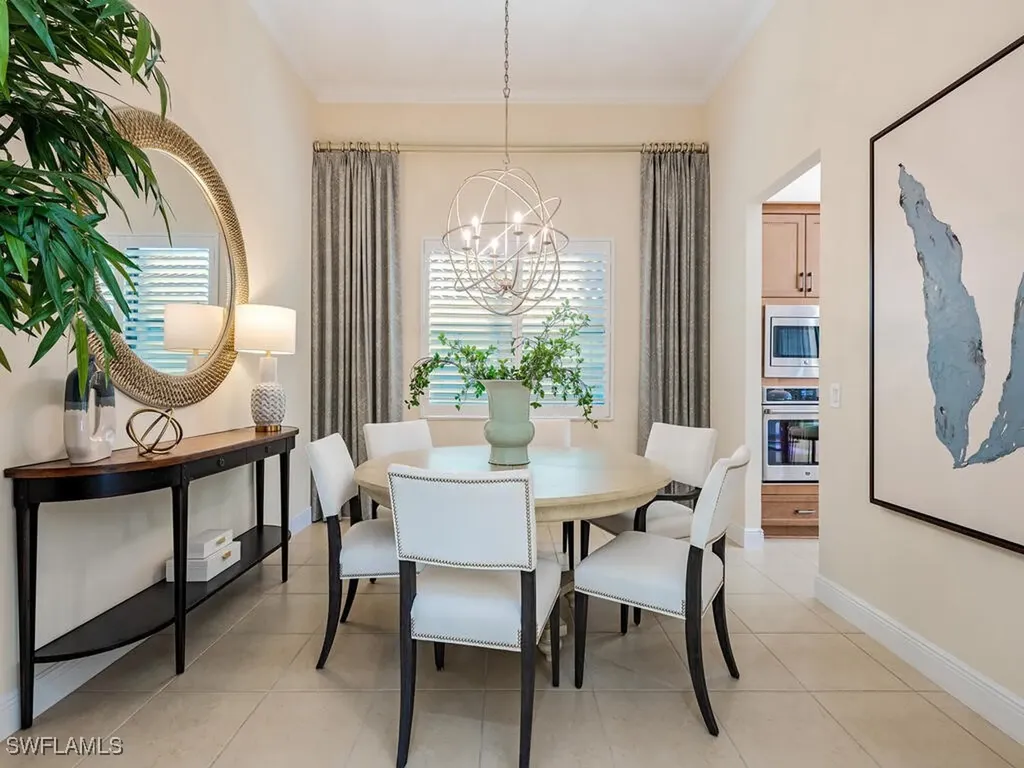 12443 Wisteria Drive Naples FL 34120