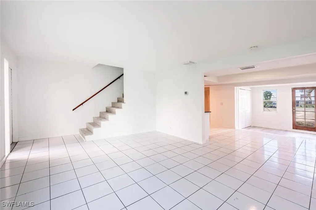 4912 Hawaii Boulevard Naples FL 34112