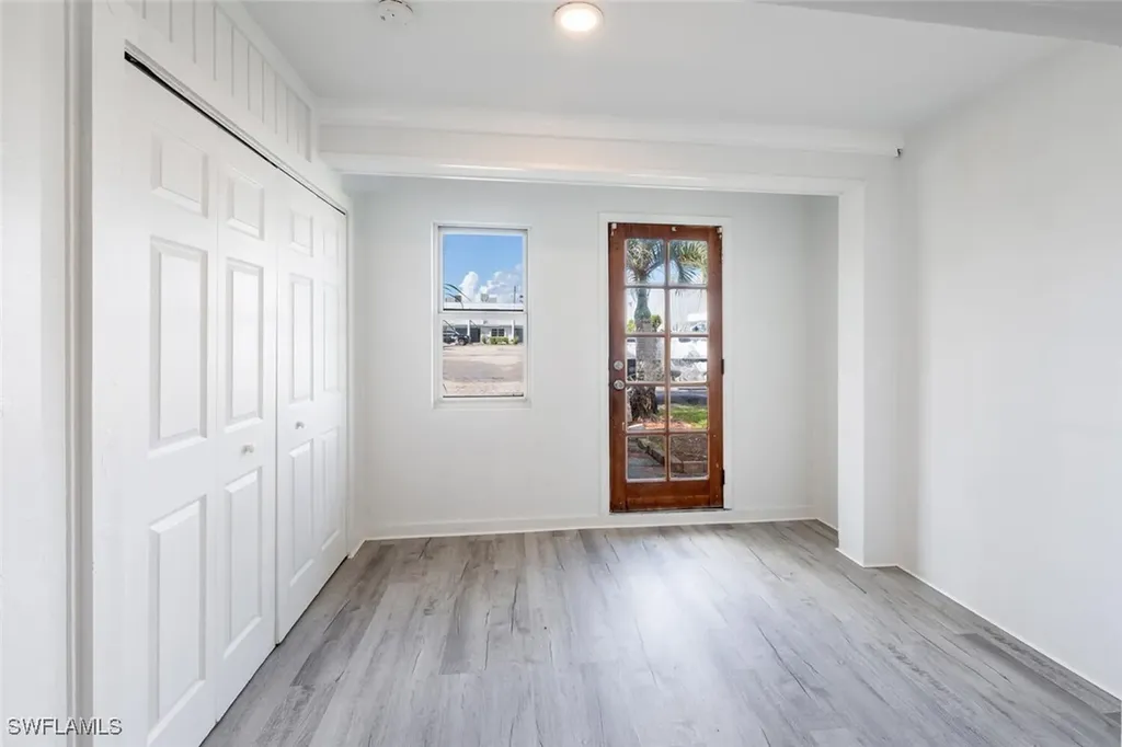 4912 Hawaii Boulevard Naples FL 34112