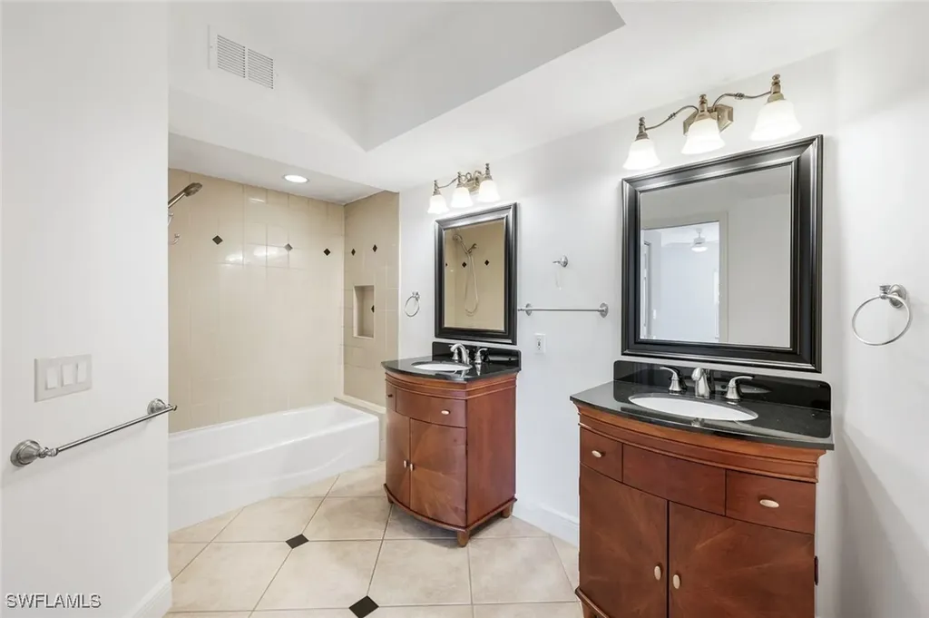 6812 Satinleaf Road S Naples FL 34109