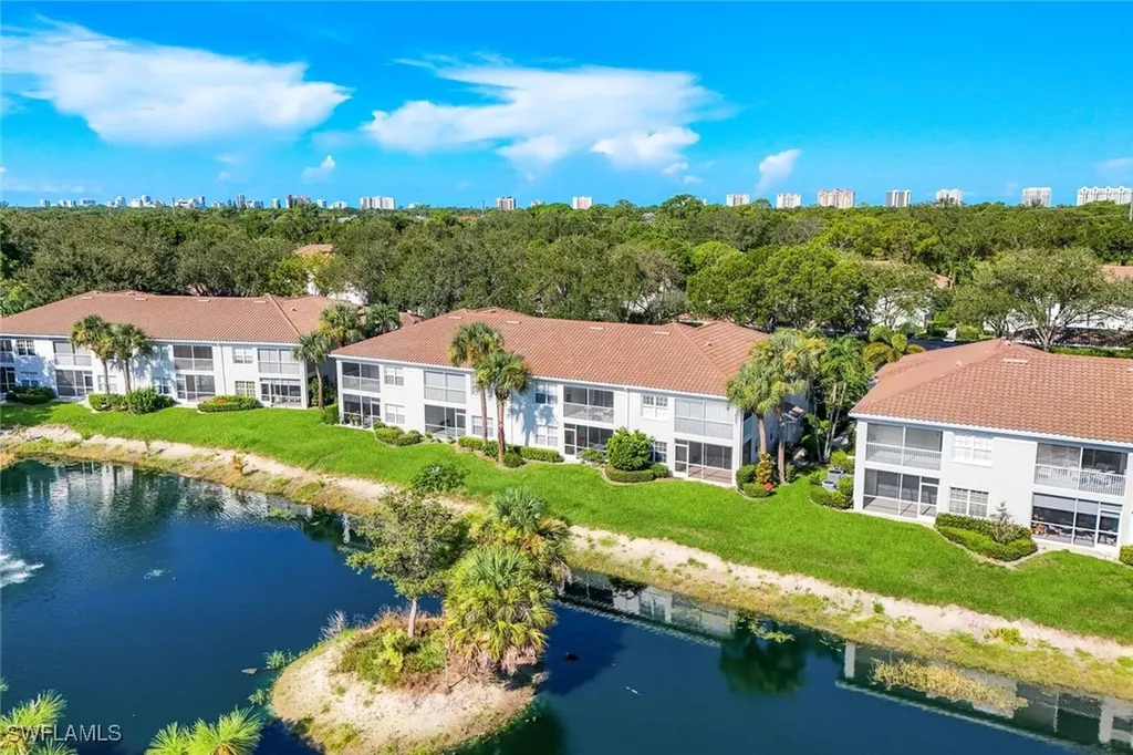 6812 Satinleaf Road S Naples FL 34109