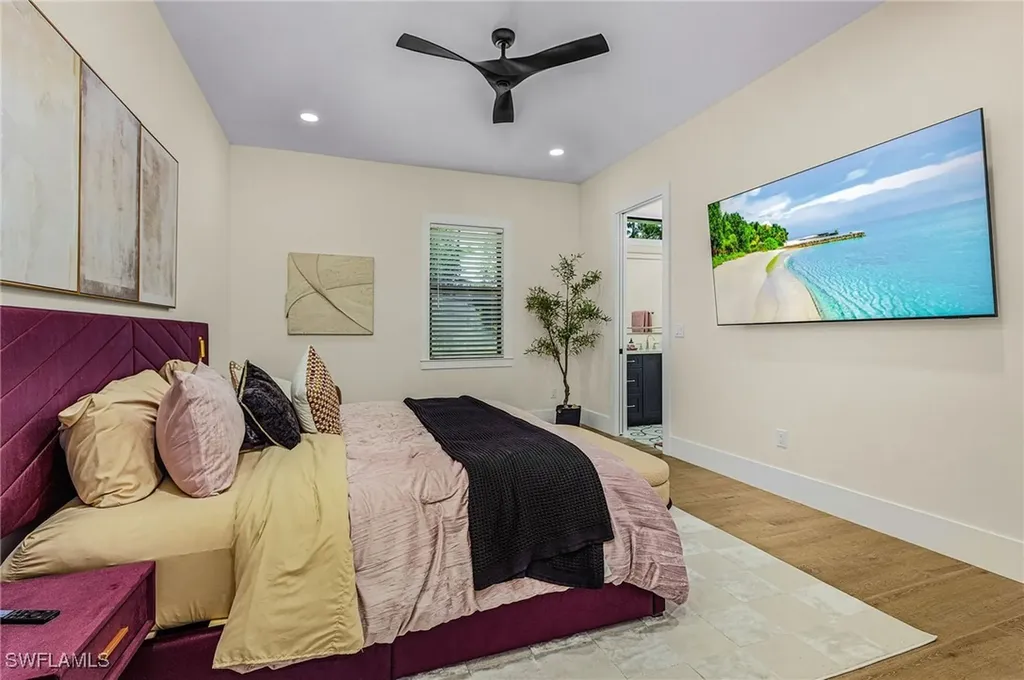 618 31st Street NW Naples FL 34120