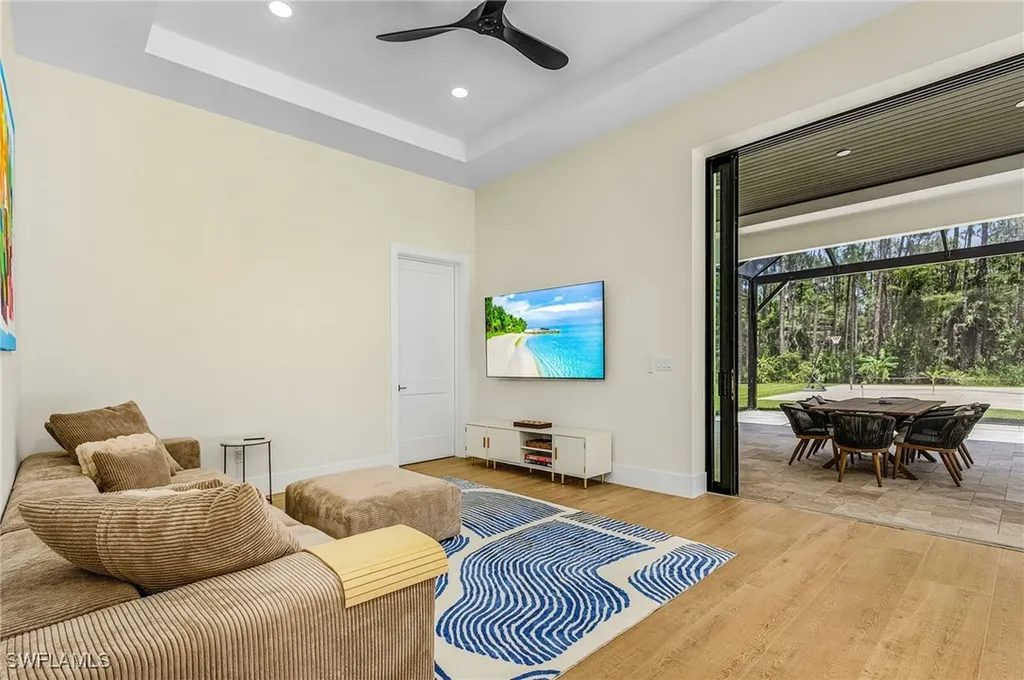 618 31st Street NW Naples FL 34120