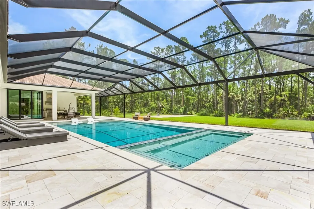 618 31st Street NW Naples FL 34120