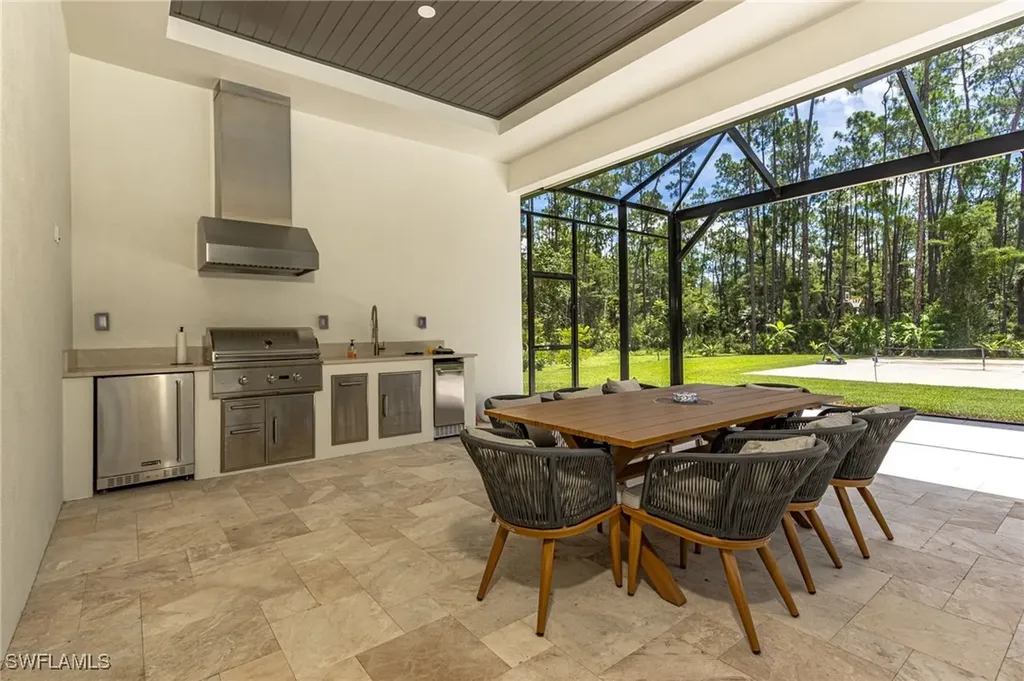 618 31st Street NW Naples FL 34120