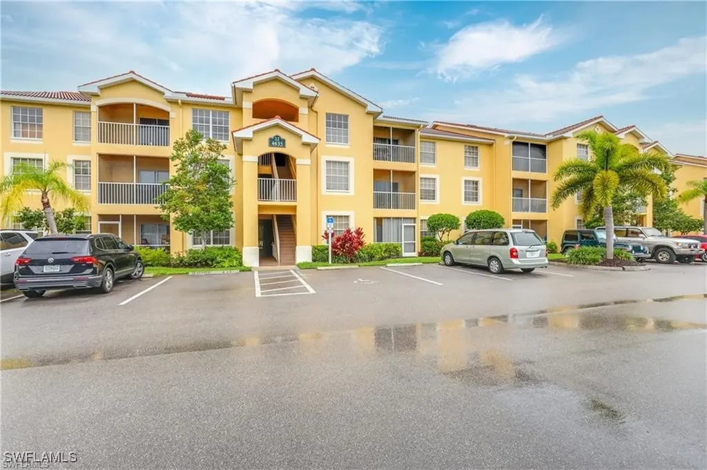 4635 Saint Croix Lane Naples FL 34109