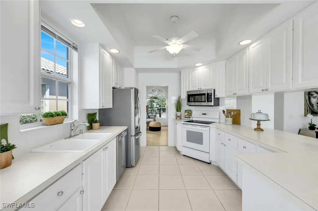 3730 Whidbey Way Naples FL 34119