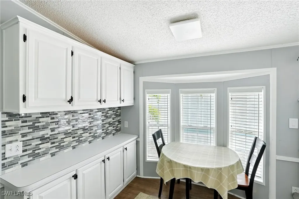 1041 Crystal Lake Drive Naples FL 34120