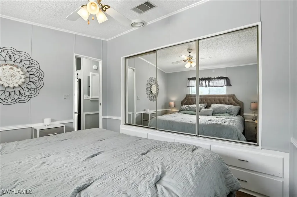 1041 Crystal Lake Drive Naples FL 34120