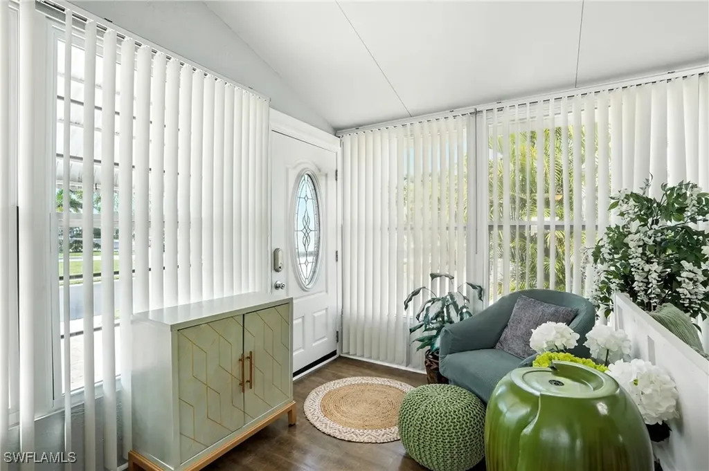 1041 Crystal Lake Drive Naples FL 34120