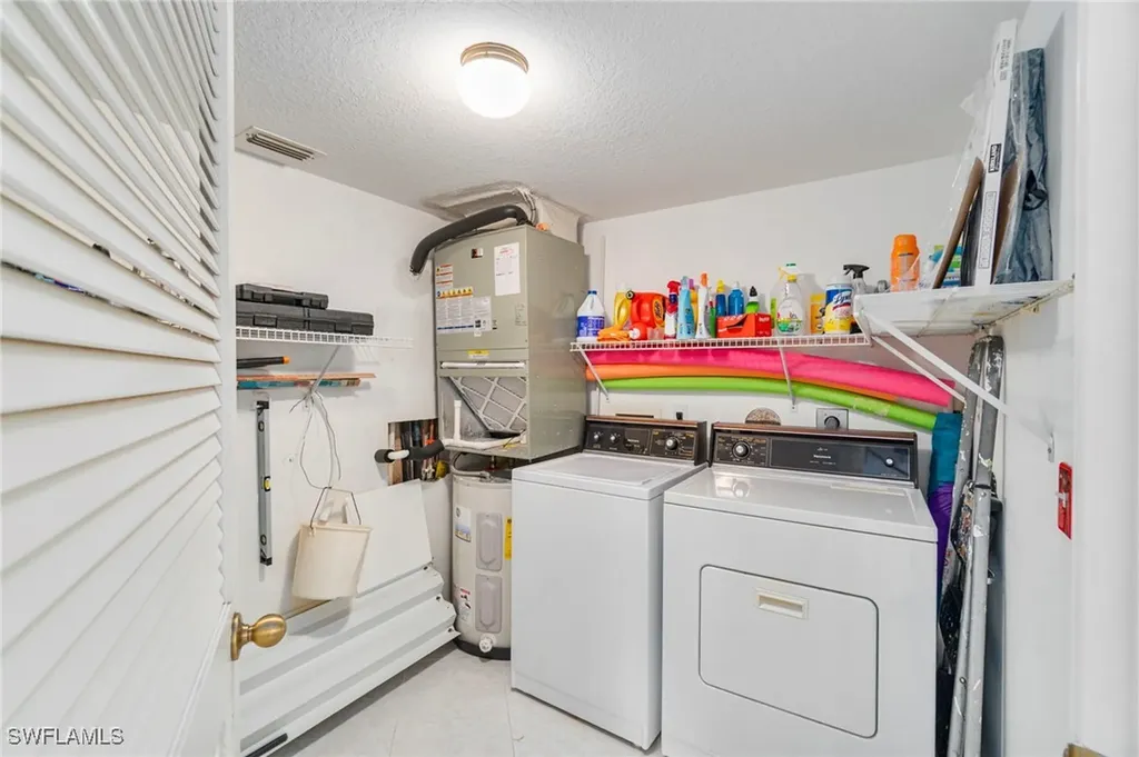 452 Belina Drive Naples FL 34104