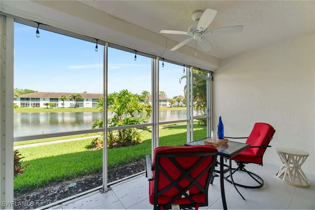 452 Belina Drive Naples FL 34104
