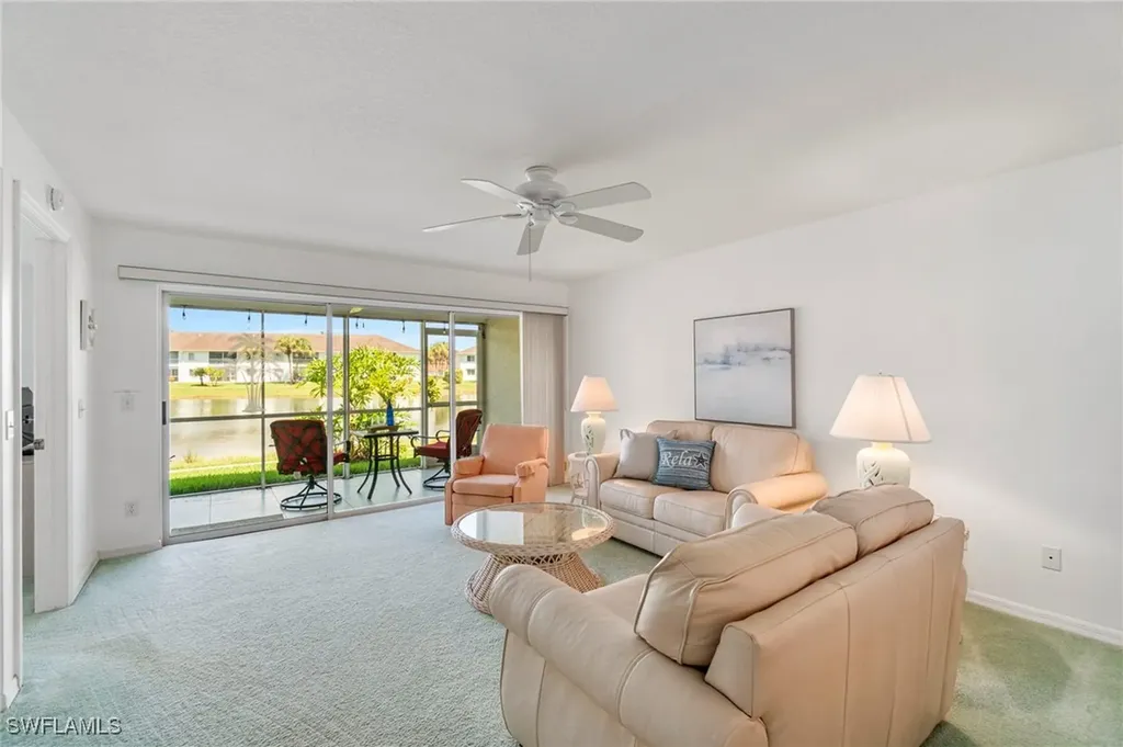 452 Belina Drive Naples FL 34104