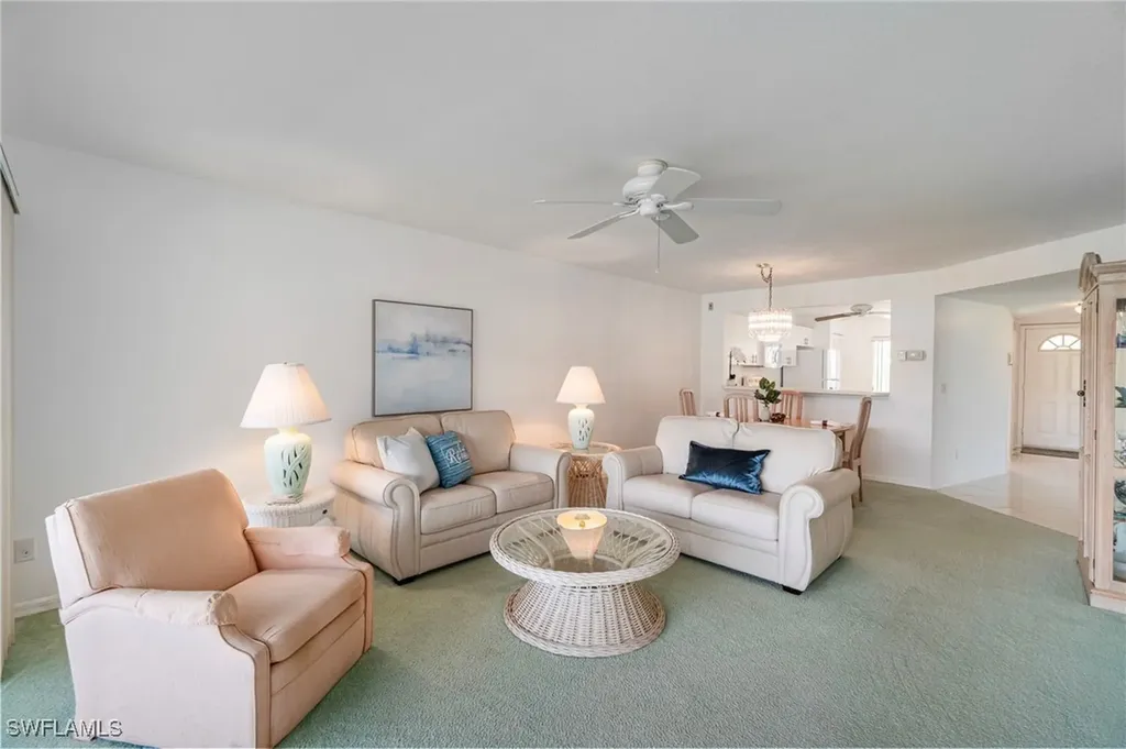 452 Belina Drive Naples FL 34104