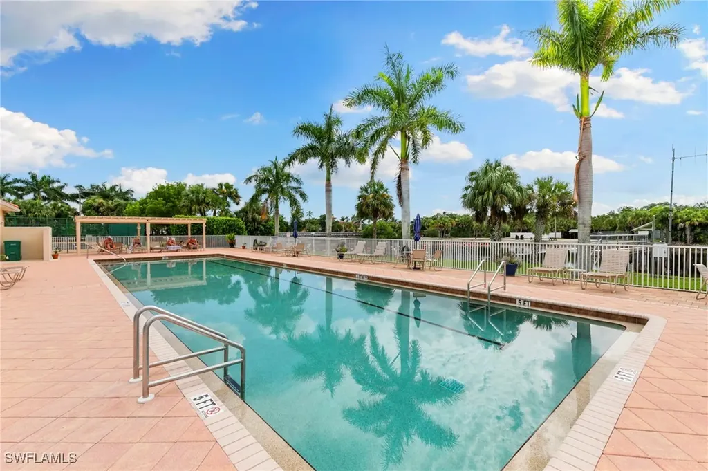 25050 Peacock Lane Naples FL 34114