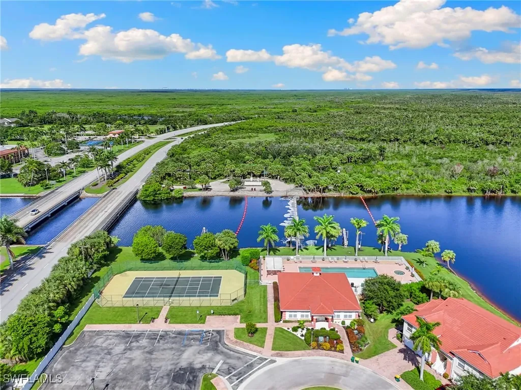 25050 Peacock Lane Naples FL 34114