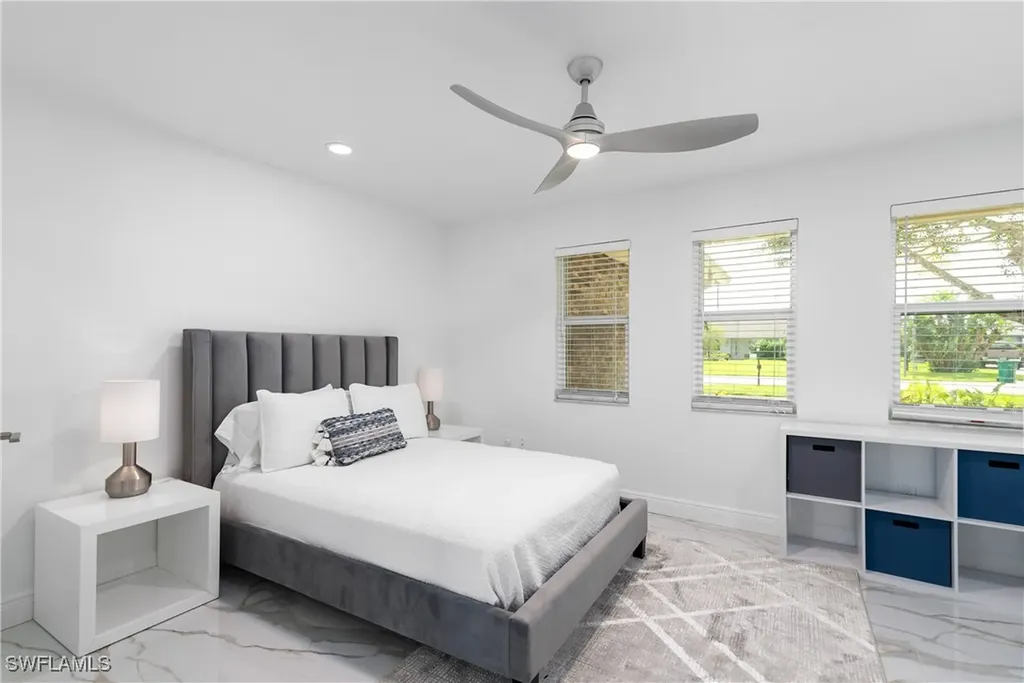 2500 Kings Lake Boulevard Naples FL 34112