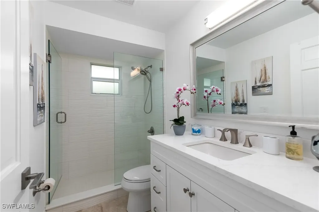 2500 Kings Lake Boulevard Naples FL 34112