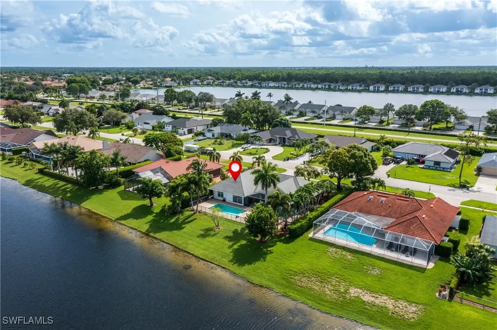 2500 Kings Lake Boulevard Naples FL 34112