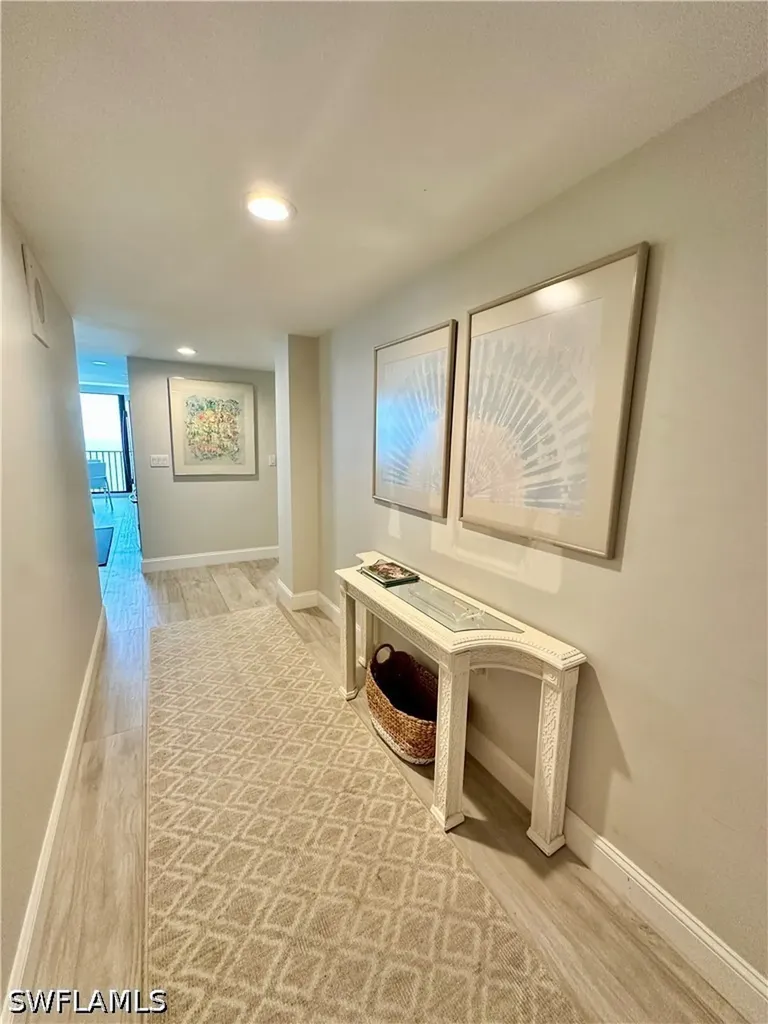 10951 Gulfshore Drive Naples FL 34108-1744