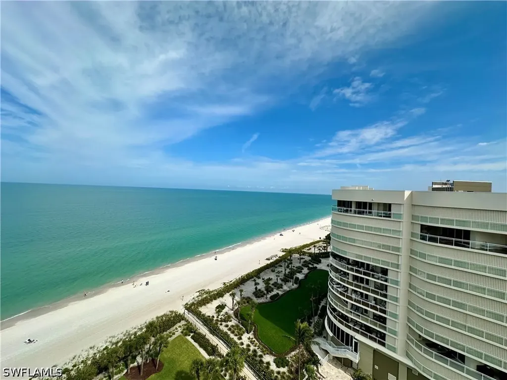 10951 Gulfshore Drive Naples FL 34108-1744