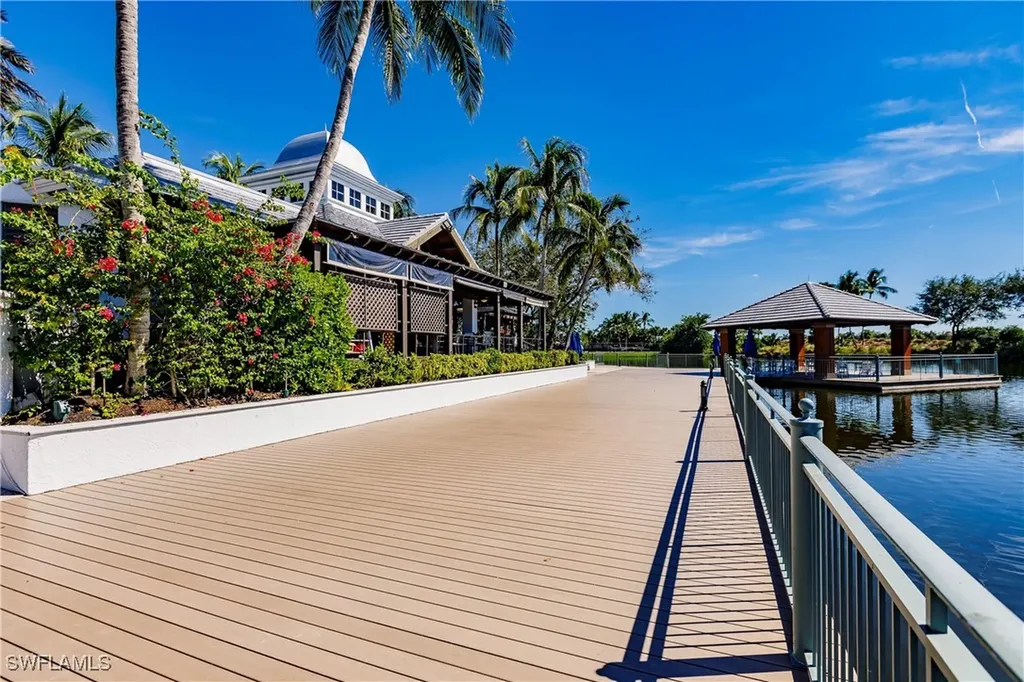 3157 Aviamar Circle Naples FL 34114